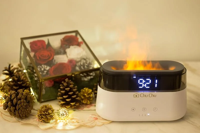 CHU FirePit difusor de aroma com efeito de luz de fogo, relógio digital, 22 modos de luz, configurações de alarme, cor branca — Humidificador