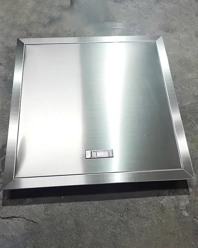 Genérico HOMEKit de porta com painel de acesso em aço inoxidável, 110 x 110 mm, painel de inspeção para sistemas elétricos e de aquecimento em painéis de gesso com pegas, eixo